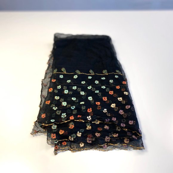 Vintage Handpainted Victorian Scarf - Sheer Floral Paisely and Gold Trim Paint - Picture 10 of 11